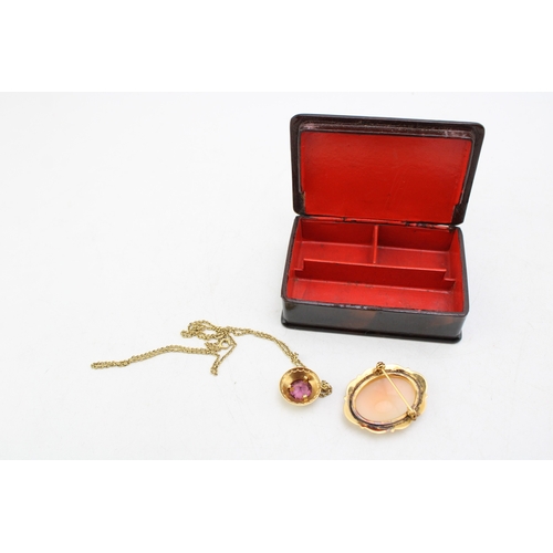594 - Victorian papier mache box together with antique rolled cameo and rolled gold pendant, (3).