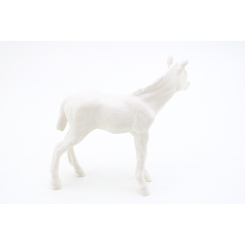 81 - Beswick matt white foal.