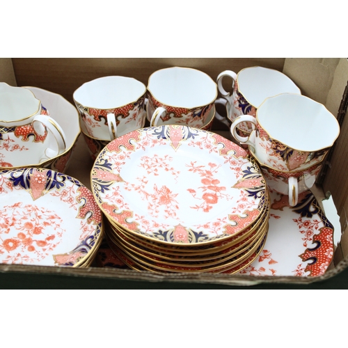 242 - Royal Crown Derby 'Imari pattern' 2712 tea ware to include eight trios, two sandwich / cake plates, ... 