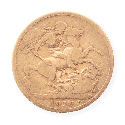 38 - A George V, 1913 gold sovereign, worn condition, 7.6g.