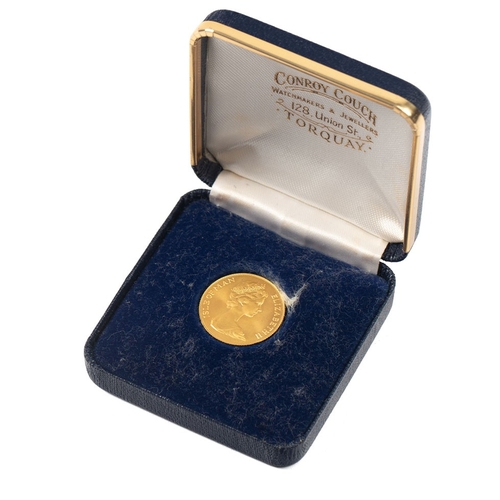 9 - FULL 22ct gold sovereign 1979, Isle of Man, 7.98g.