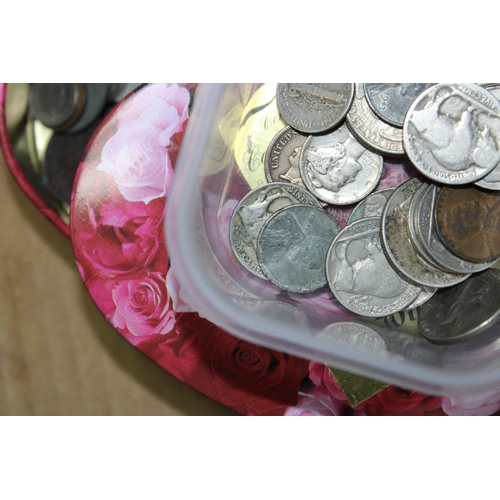10 - Tray quantity of assorted world & UK coins, including a quantity of coins thought to be silver of va... 