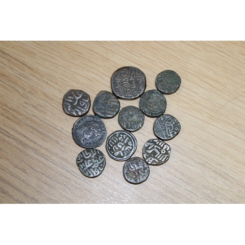 10 - Tray quantity of assorted world & UK coins, including a quantity of coins thought to be silver of va... 