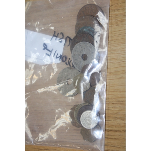 10 - Tray quantity of assorted world & UK coins, including a quantity of coins thought to be silver of va... 