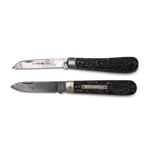 216 - Taylor's Eye Witness Sheffield Lambfoot Blade Folding Pocket Knife with a Slater Brothers Sheffield ... 