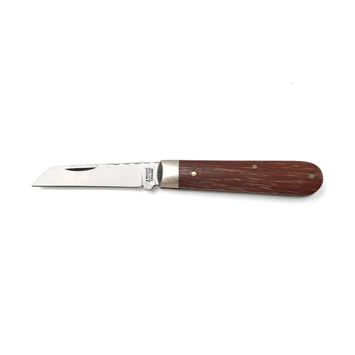 251 - A lambfoot pocket knife with traditional workback spring, by A Wright and Son of Sheffield, with woo... 