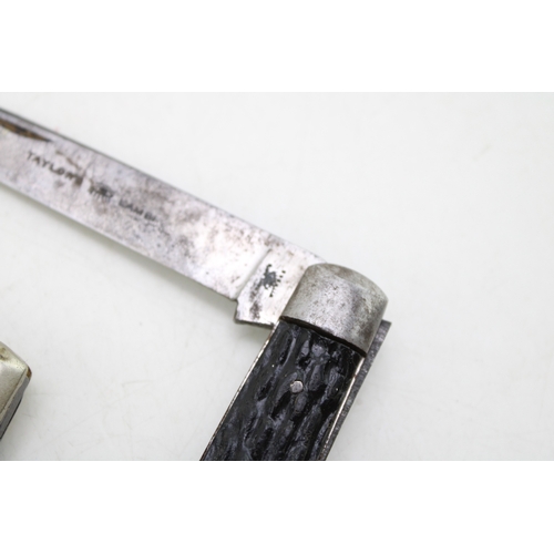 216 - Taylor's Eye Witness Sheffield Lambfoot Blade Folding Pocket Knife with a Slater Brothers Sheffield ... 