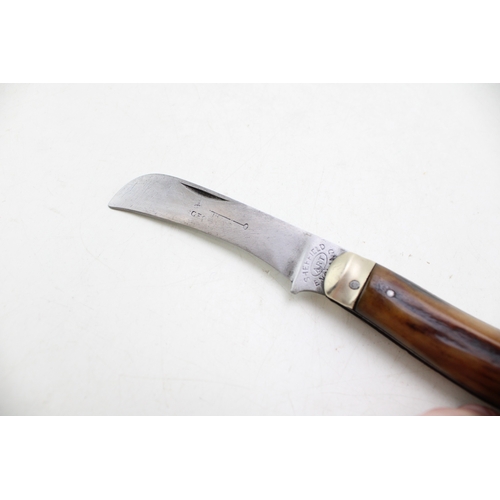 232 - An antique flatcap pruner pocket knife, Sheffield-made, with stag antler handle, blade 7cm long, tot... 