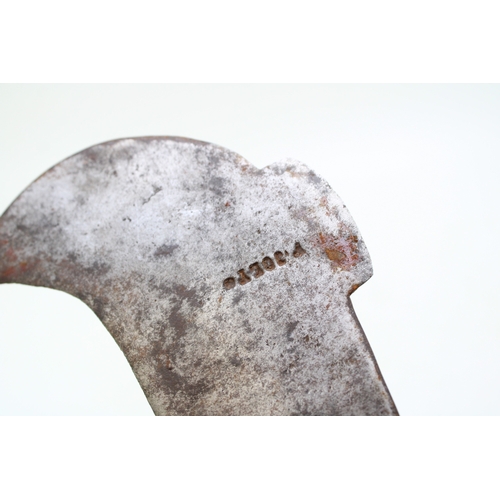 242 - A superb collection of antique billhooks to include  gentleman's and lady's billhooks comprising Vic... 