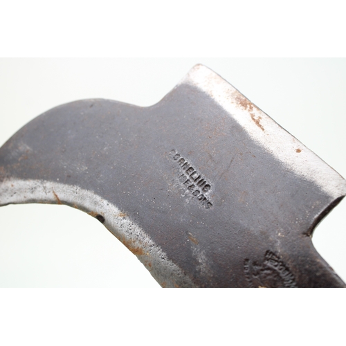 242 - A superb collection of antique billhooks to include  gentleman's and lady's billhooks comprising Vic... 
