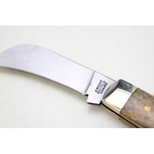 250 - A pruner pocket knife, by A Wright and Son of Sheffield, with olive wood handle, blade 7cm long.