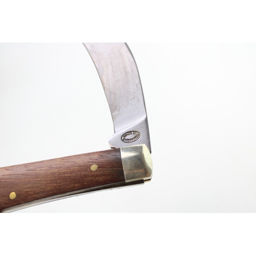 258 - A full pruner pocket knife, by A Wright and Son of Sheffield, with wooden handle, blade 7.5cm long.