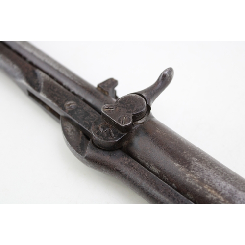 30B - Pre-war BSA break barrel air rifle, .177 calibre, serial number L21921, 101cm long.