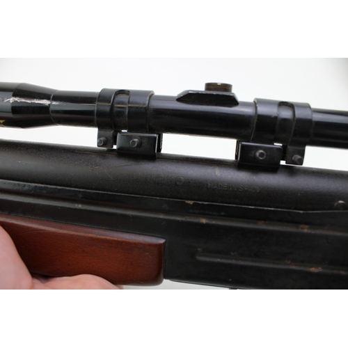 32A - A .22 El Gamo air rifle with Statigal Recoilless System, serial no. 098793, 108cm long.