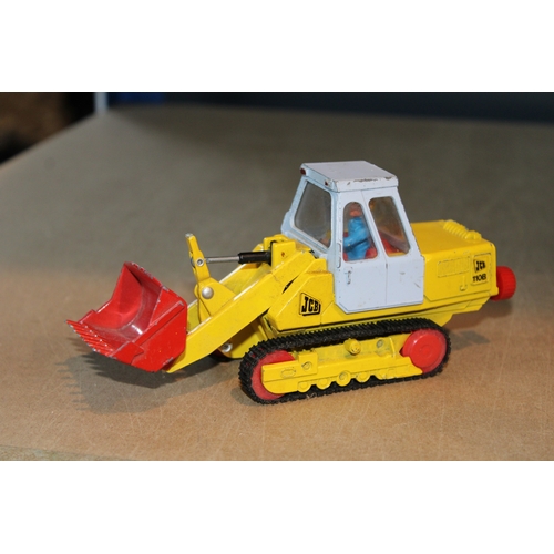 52 - A group of vintage die cast toys to include Dinky Toys Shovel Dozer, Corgi Major Toys JCB, Matchbox ... 