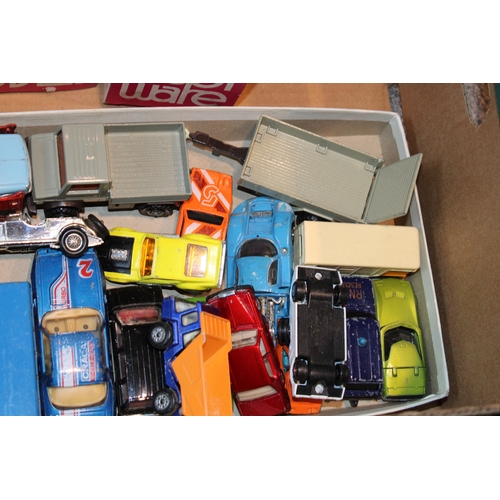 52 - A group of vintage die cast toys to include Dinky Toys Shovel Dozer, Corgi Major Toys JCB, Matchbox ... 