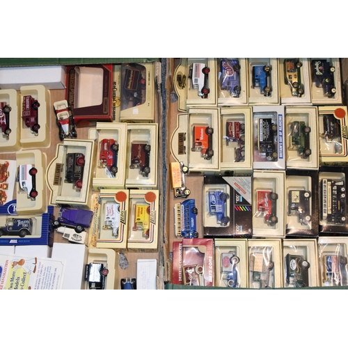 73 - A large collection of boxed vintage die cast vehicles by manufacturers Lledo and Days Gone and Match... 