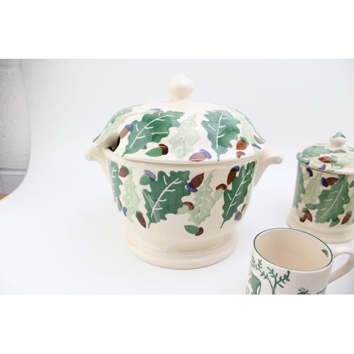 1 - Emma Bridgewater to include a large Oak soup tureen with lid, a 1 pint storage jar in the Oak patter... 