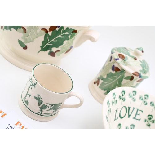 1 - Emma Bridgewater to include a large Oak soup tureen with lid, a 1 pint storage jar in the Oak patter... 