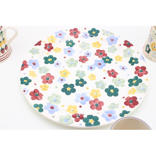 11 - Emma Bridgewater pottery, mostly samples, to include a Flower Power large serving platter, 34cm diam... 