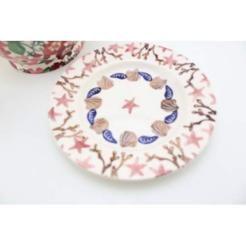 16 - Emma Bridgewater to include a 6 pint jug in the Zinnias pattern, a sample 8.5'' Shells pattern plate... 
