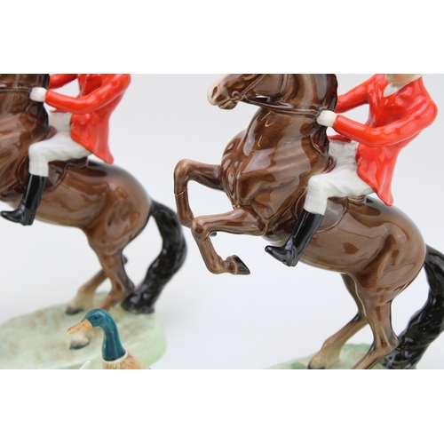23 - Two Beswick rearing huntsman 868 together with four hounds, kingfisher and robin a/f, (Qty).