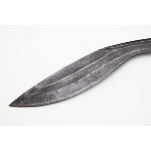 27 - A 19th Century Fine Quality Steel Nepalese Gurkha Kukri without Scabbard, blade 36cm long, 46cm end ... 