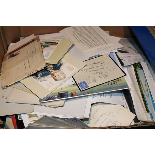 40 - An extensive collection of stamps comprising approximately 60 albums, of note 1800s British stamps i... 