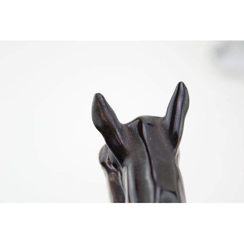 330 - A brown Beswick horse with a pair of horses by Gerold Porzellan Bavaria Germany