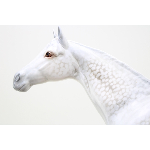331 - Beswick large grey racehorse 1564 (leg af), collection only.