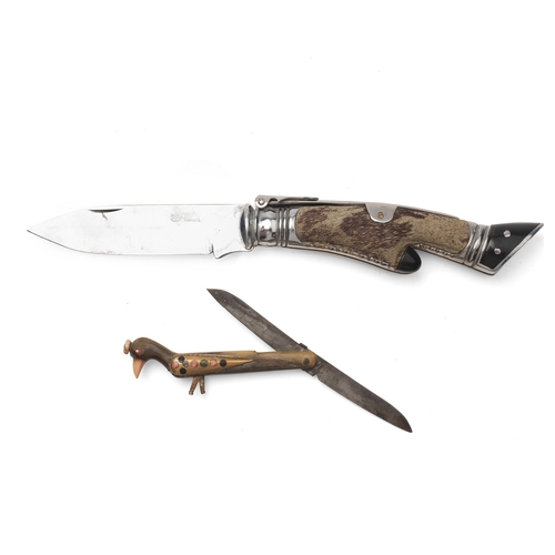 17C - An unusual bone handle two blade pocket knife shaped as a bird possibly continental with a German fo... 