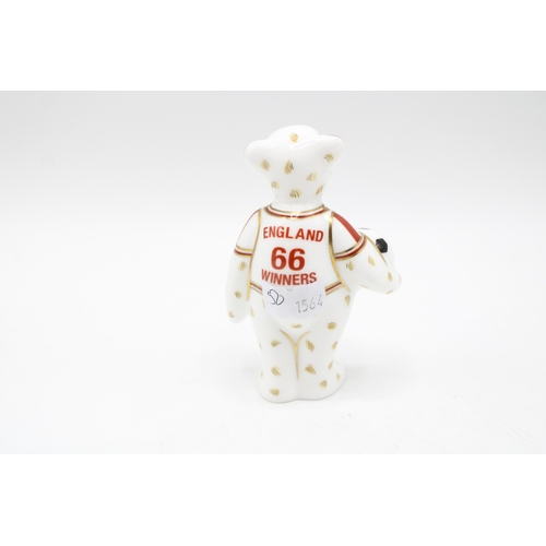 50 - Royal Crown Derby miniature bear paperweight, England 1966 Winners Bear, (9cm), exclusive to Goviers... 
