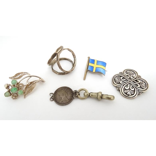 1037 - Assorted jewellery to include triform ring marked 'SIL' , a filigree broch of flower form set with g... 