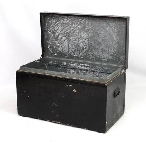 1176 - Militaria : 104982F/ H D White ( unknown regiment ) : A large kit trunk by Army & Navy Stores C S L ... 