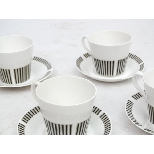 126 - Vintage Rettro: A 1960s Royal Osborne ''Caprice'' pattern, number 8375 part dinner service, to inclu... 