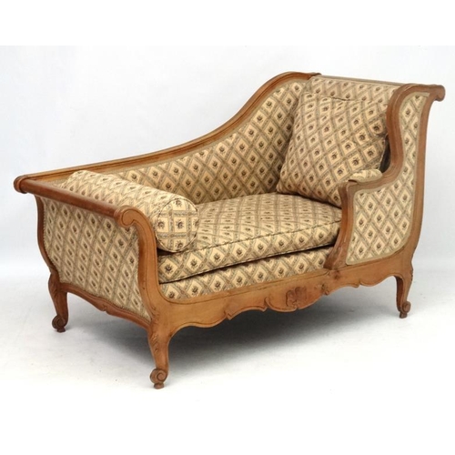 246 - A Louis XV style c.1900 French walnut short daybed 35'' high x 53'' long x 28 1/4'' wide