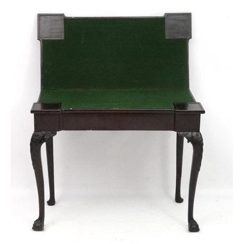 288 - A fine early - mid 18thC mahogany fold over cartable with pad feet and ball and claw cabriole legs, ... 