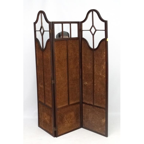 293 - A c.1900 mahogany 3-fold screen with glazed top 72'' high x 60'' wide