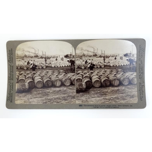 348 - Ephemera: An early/mid 20thC boxed set stereoscope slides '' The United States of America through th... 