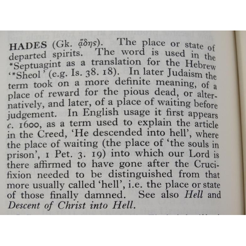 364 - Books: '' The Oxford Dictionary of the Christian Church '' edited by F.L Cross, published by Oxford ... 