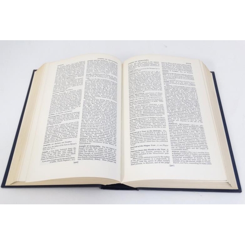 364 - Books: '' The Oxford Dictionary of the Christian Church '' edited by F.L Cross, published by Oxford ... 