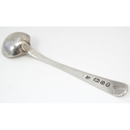 586 - A Geo III Old English  pattern salt spoon. Hallmarked London 1799 maker Peter & Anne  Bateman 3 3/4'... 