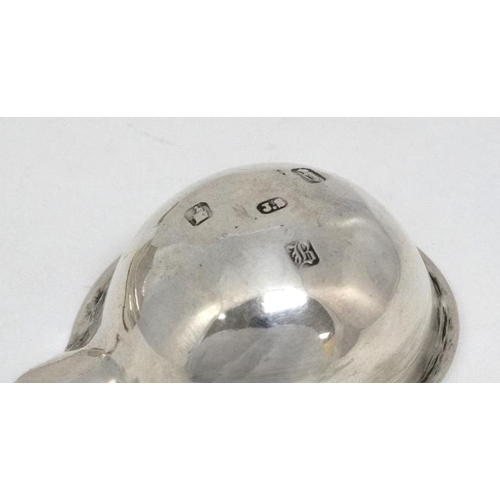 642 - A Geo III silver snuff box with engraved decoration hallmarked Birmingham 1912 together with an Iris... 