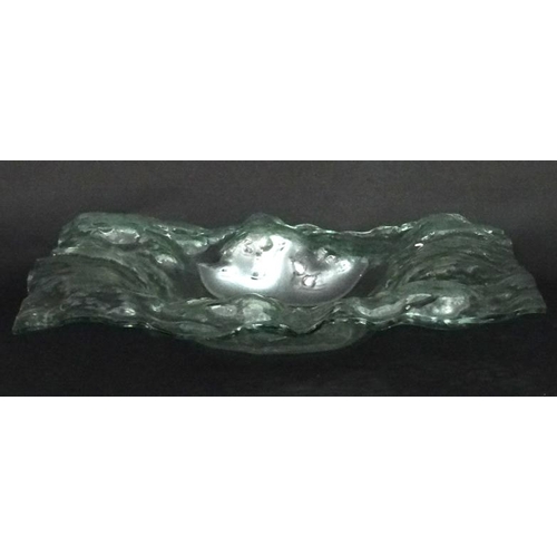 733 - Art Glass : A large Italian Art glass centre piece dish of  textured squared form, clear - green . P... 