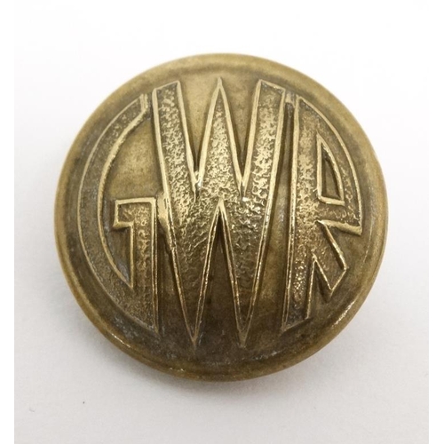 916 - Buttons - Great Western Railways: 6 gilt metal buttons marked 'GWR ' approx 1'' diameter