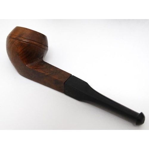 941 - Smoking Pipes : A collection of three E A Carey ' Magic Inch ' pipes , comprising Prince , Full Bent... 