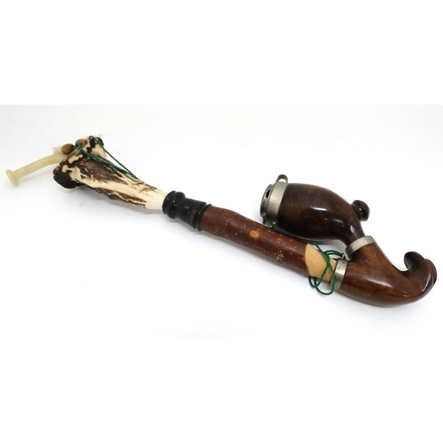 941 - Smoking Pipes : A collection of three E A Carey ' Magic Inch ' pipes , comprising Prince , Full Bent... 