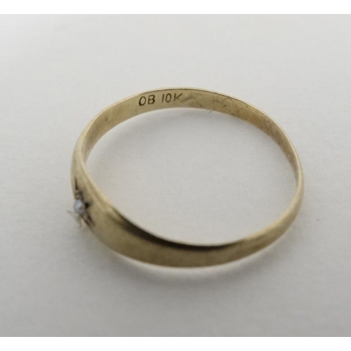 998 - A child's 10k gold ring