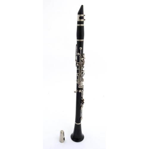 391 - Musical Instruments : A mid - 20thC ' Regent ' Clarinet by Boosey & Hawkes , London , approximately ... 