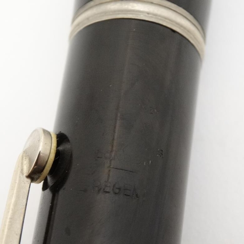 391 - Musical Instruments : A mid - 20thC ' Regent ' Clarinet by Boosey & Hawkes , London , approximately ... 